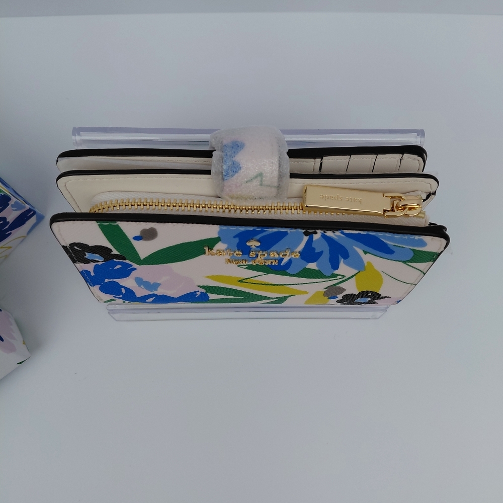 Kate Spade Madison Floral Medium Bifold Wallet  New in Box - Picture 4 of 8